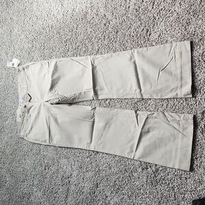 Nwt gap khaki trouser